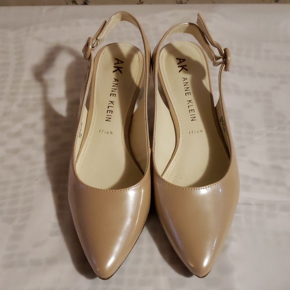 Anne Klein Xplore slingback pumps
